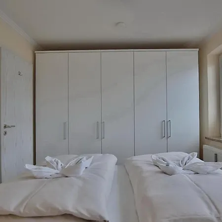 Gorch-fock-park Haus 02 Gorch-fock-park 2 15 * Timmendorfer Strand